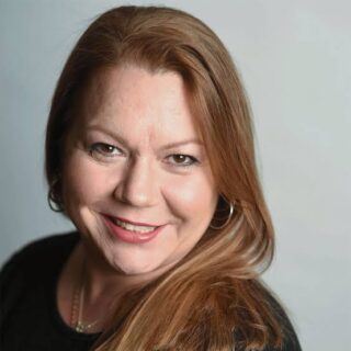 Headshot of Martha Bátiz